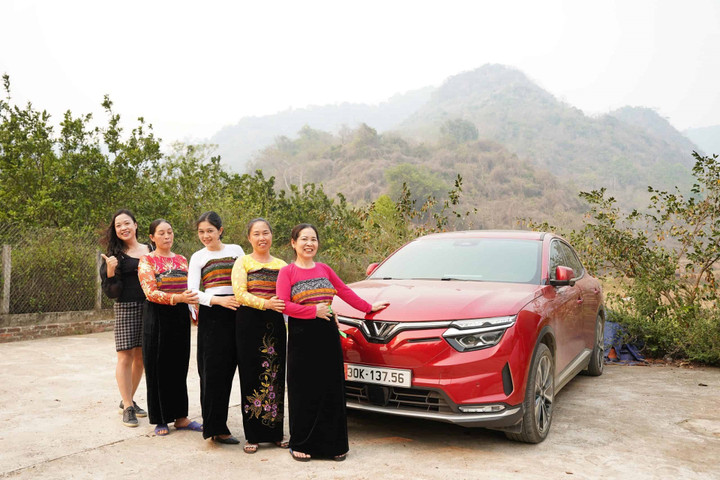 Những hành trình kết nối yêu thương cùng xe điện VinFast - 3