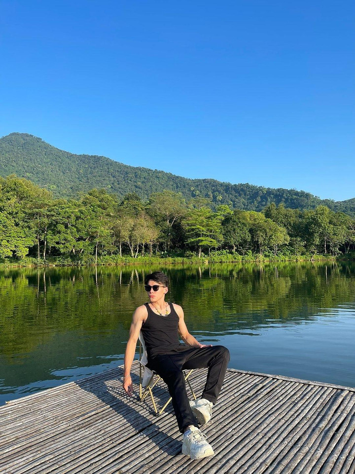 Phong cách đời thường của 'nam thần' thể dục dụng cụ VN giành HCV tại SEA Games - 8