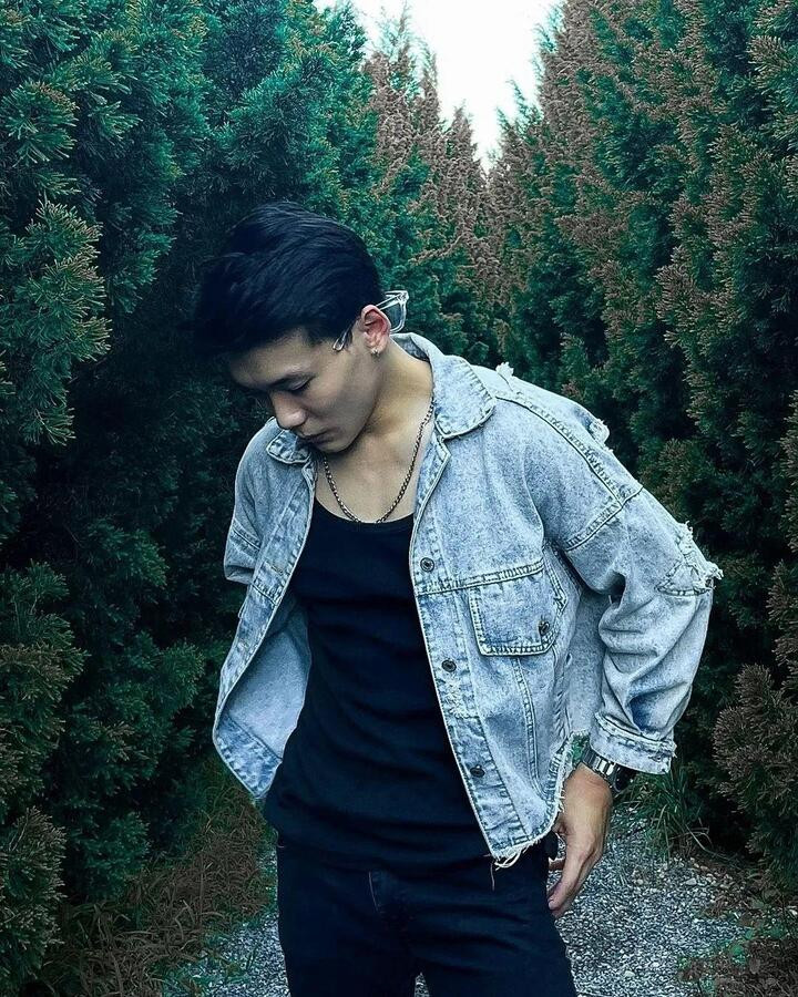 Phong cách đời thường của 'nam thần' thể dục dụng cụ VN giành HCV tại SEA Games - 4