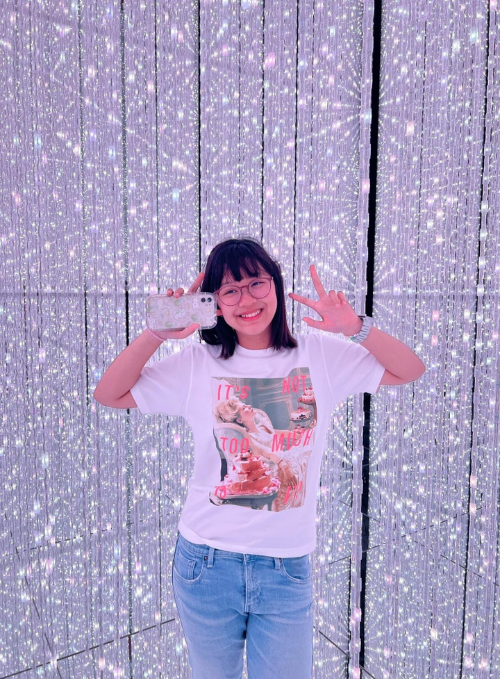 Con gái MC Diệp Chi: 12 tuổi 'trổ mã' xinh xắn, sở hữu chiều cao vượt trội - 11