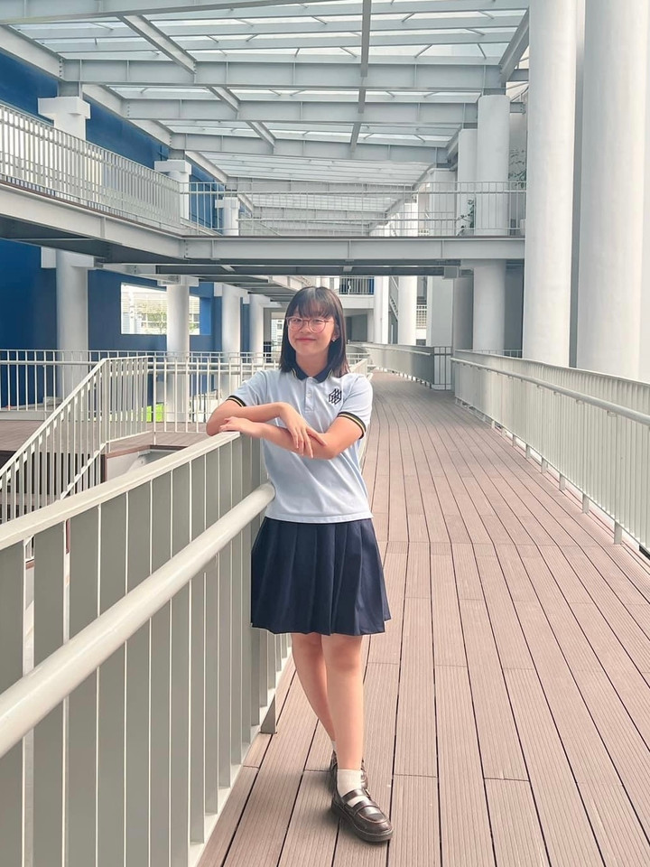 Con gái MC Diệp Chi: 12 tuổi 'trổ mã' xinh xắn, sở hữu chiều cao vượt trội - 8