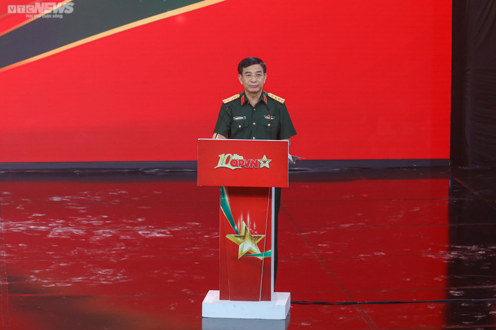 Gala 'Vượt sóng vươn xa' kỷ niệm 10 năm phát sóng Kênh Truyền hình Quốc phòng - 3