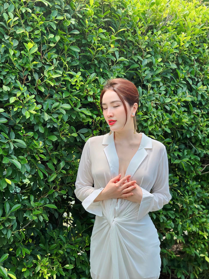 Bảo Thy diện bikini, khán giả xuýt xoa: 'Gái một con dáng chuẩn như người mẫu' - 8