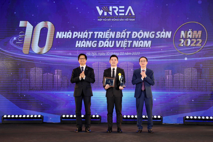 T&T Group được vinh danh Top 10 Nhà phát triển BĐS hàng đầu Việt Nam năm 2022 - 1