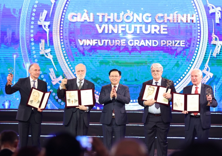 Gần 1.400 công trình khoa học tranh giải VinFuture 3 triệu USD năm 2023 - 1