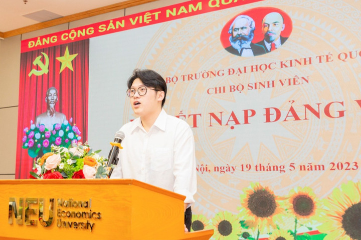 Nam sinh ĐH Kinh tế Quốc dân học giỏi, tài năng xứng đáng là 'con nhà người ta' - 2