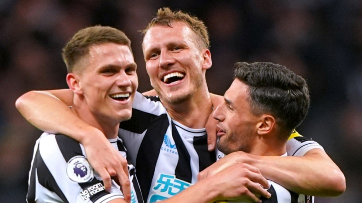 Newcastle trở lại Champions League sau 20 năm - 1