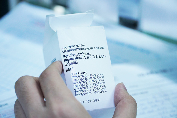 Người đàn ông ngộ độc botulinum ở TP.HCM tử vong trước khi kịp truyền thuốc giải - 1