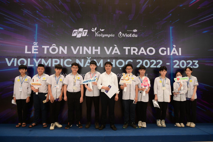 Vinh danh hơn 21.000 học sinh đạt giải toàn quốc tại sân chơi Violympic - 2