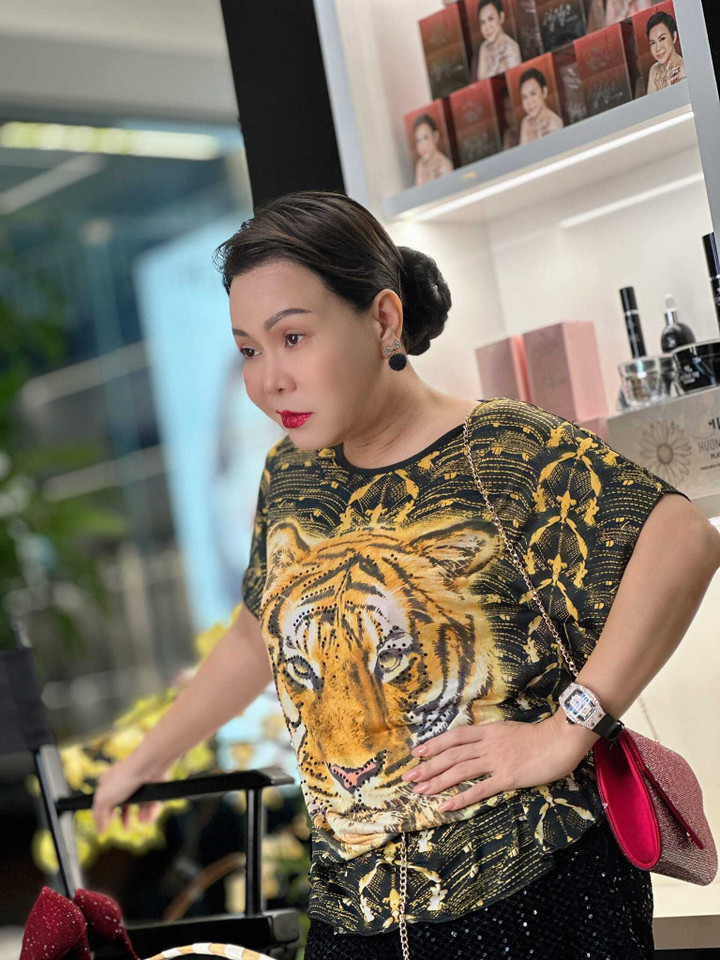 Sao Việt 28/5: NSND Tự Long xúc động với bức thư con gái viết tặng - 7