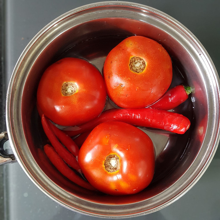 Cô giáo 9x bật mí công thức làm tương ớt siêu ngon tại nhà - 3