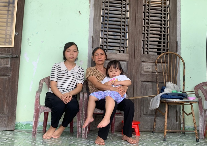 Cùng mắc ung thư, mẹ chồng phải cơ hội điều trị cho con dâu. (Ảnh: Gia đình cung cấp)