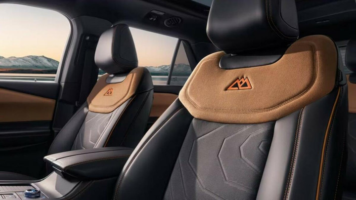 Ford Explorer phiên bản địa hình chính thức ra mắt vào ngày mai 29/5 - 8