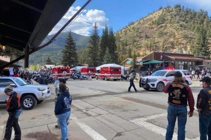 Nổ súng trong đoàn diễu hành motor ở Mỹ gây nhiều thương vong - 1