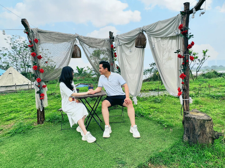 Vượt qua cửa tử, MC Hạnh Phúc VTV viên mãn bên vợ con - 8