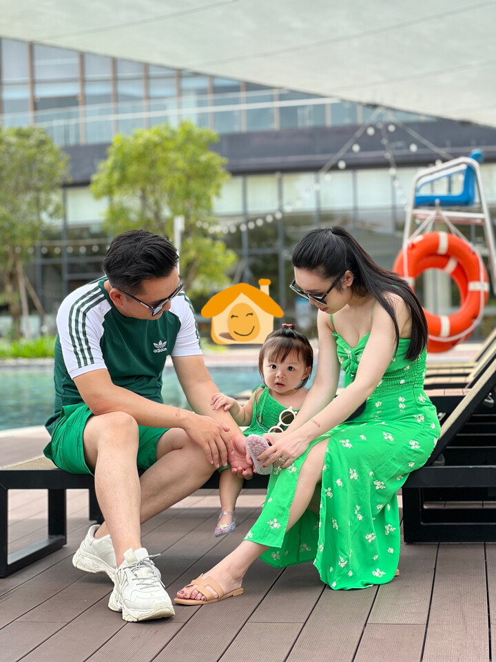 Vượt qua cửa tử, MC Hạnh Phúc VTV viên mãn bên vợ con - 1