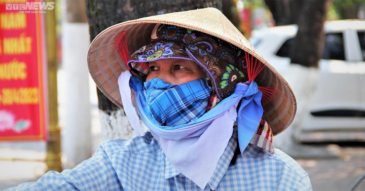 Dự báo thời tiết ngày 30/5: Nắng nóng mở rộng ra Trung Bộ, có nơi trên 38 độ C - 1