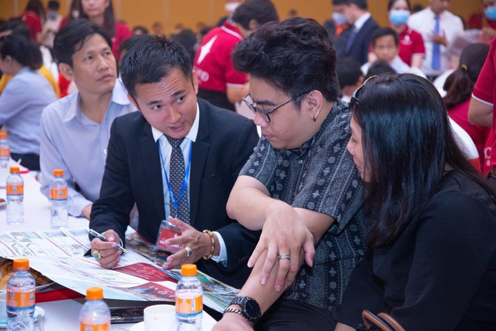 Thị trường bất động sản xuất hiện dự án cam kết lợi nhuận lên đến 30% - 2