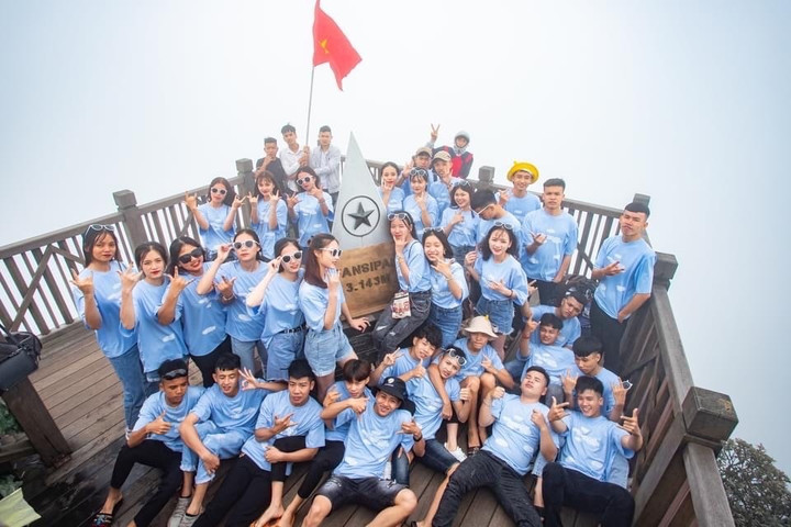 Học sinh, sinh viên được giảm giá tới 50% vé cáp treo Fansipan - 1