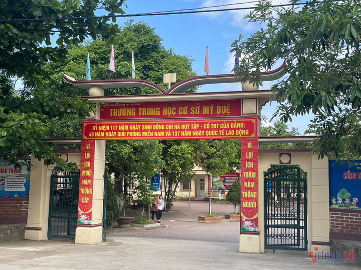  Thầy giáo dạy Toán bị tạm giam vì dâm ô nữ sinh lớp 6 - 1