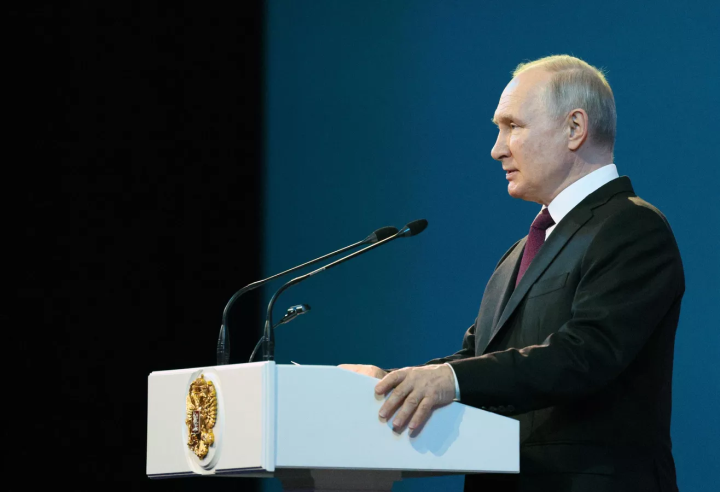 Tổng thống Putin ký thông qua luật rút khỏi hiệp ước an ninh với EU - 1