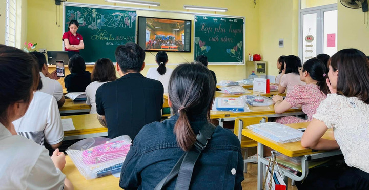 Họp phụ huynh cuối năm - những khoảnh khắc đầy cảm xúc - 3