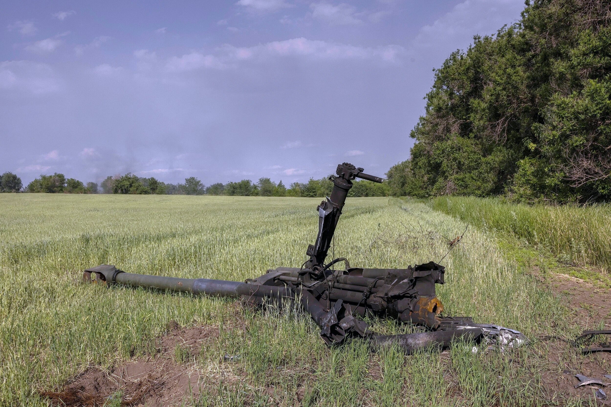 Sử dụng lựu pháo M777 Mỹ - Kinh nghiệm đau thương của binh sĩ Ukraine - 3
