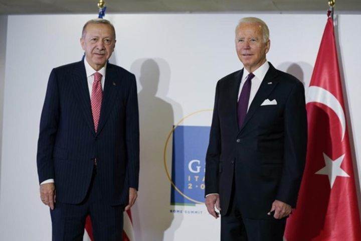 Ông Biden chúc mừng Tổng thống Erdogan tái đắc cử, đề cập đến thương vụ F-16  - 1