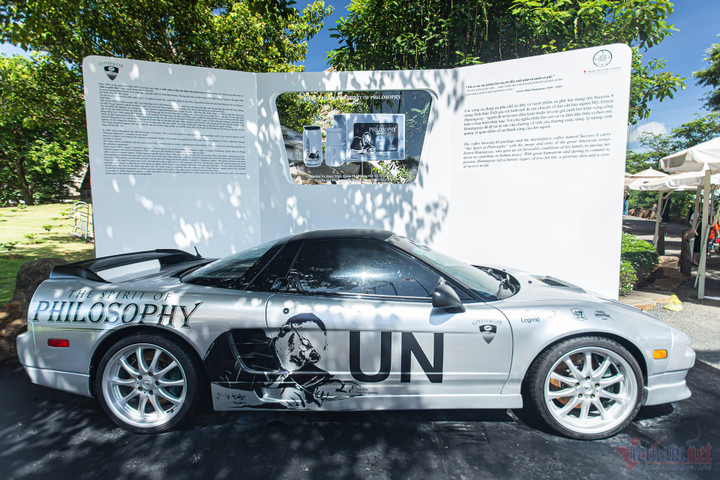 Cận cảnh xe thể thao Acura NSX hàng độc của ông Đặng Lê Nguyên Vũ - 7