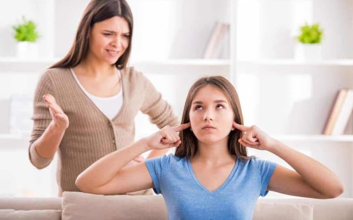 5 thời điểm nhạy cảm cha mẹ không nên la mắng con - 1