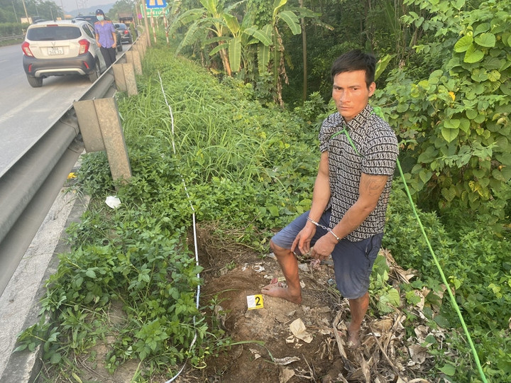 Bắt khẩn cấp thanh niên trộm cắp thiết bị làm cả TP Lào Cai mất điện - 3