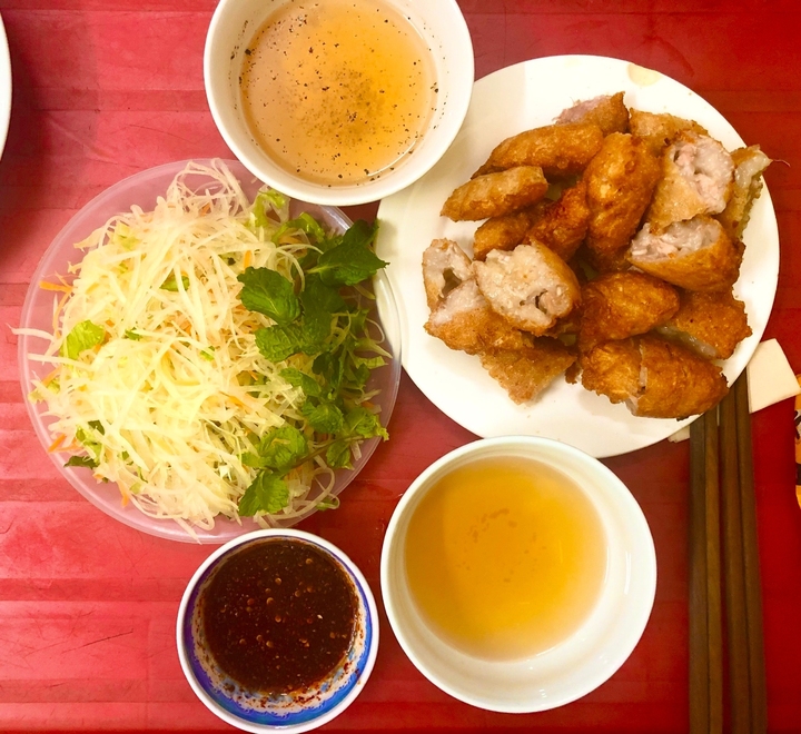 Bánh áp chao Cao Bằng dân dã mà độ ngon thì dư sức níu chân du khách - 3