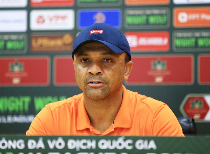 HLV CLB Công an Hà Nội: 1 điểm trước CLB Thanh Hóa cũng không tệ - 1