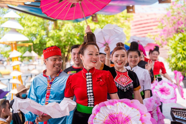 'Ngày hội Tây Bắc' khai mạc tháng Tinh hoa mở hội tại Vinwonders Nam Hội An - 1