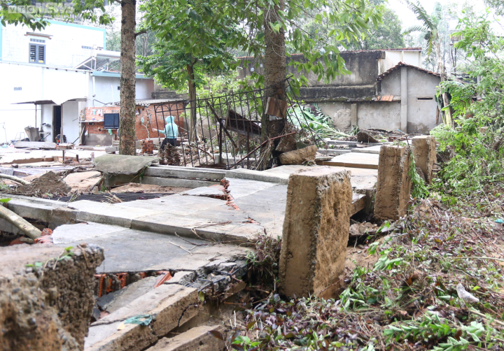 Tường đổ sập, đường nát như tương sau mưa lớn ở Đồng Nai - 5