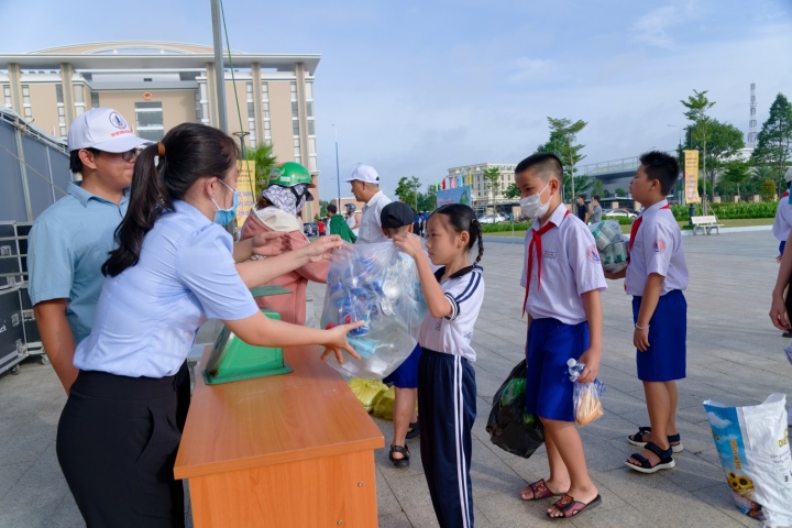 FrieslandCampina Việt Nam hưởng ứng ngày Môi trường thế giới tại tỉnh Bình Dương - 3