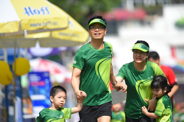 Giải chạy Vietcombank Let’s Run 2023 hưởng ứng Tháng hành động vì trẻ em - 19