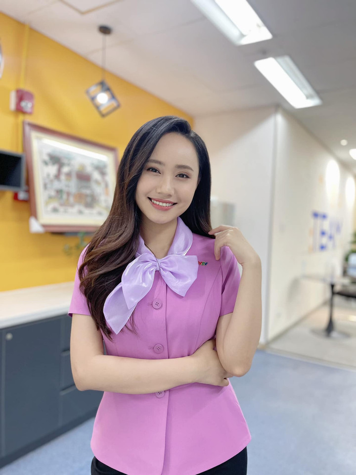 Sao Việt 7/6: Huyền Lizzie gợi cảm, bà xã Lê Dương Bảo Lâm xinh như hoa hậu - 6