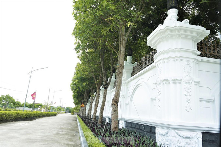 'Biệt phủ' của cụ bà 80 tuổi nơi tổ chức bữa tiệc vinh quy bái tổ của con trai - 9