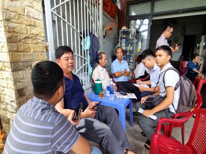 Bị nợ lương nửa năm, nhân viên xe buýt Quảng An 1 không có tiền mua gạo - 3