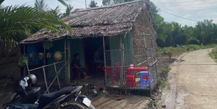 Ngư dân kể chuyện sống sót thần kỳ sau 4 ngày rơi xuống biển - 1