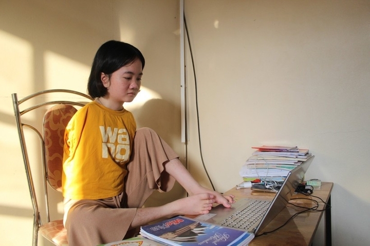 Cô giáo không tay được Bí thư Tỉnh uỷ Thanh Hóa đặc cách tuyển dụng - 2