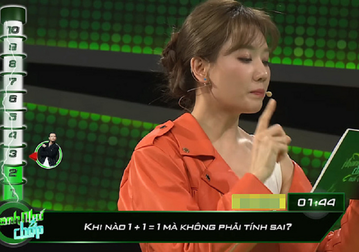 Khi nào 1 + 1 = 1 mà không phải tính sai? - 1