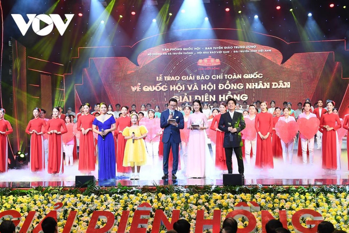 VOV giành 6 giải thưởng danh giá tại Giải báo chí Diên Hồng lần thứ nhất - 4