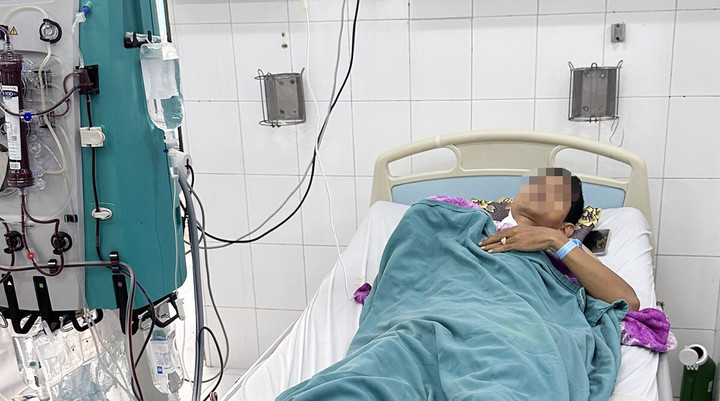 Một người tử vong, hai trường hợp cấp cứu sau khi uống rượu làm giấm - 1