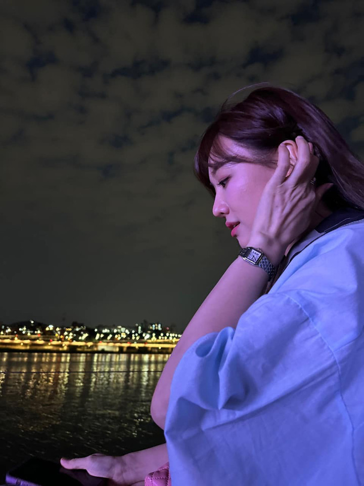 Sao Việt 12/6: Bình Tinh làm lễ 100 ngày mất cho cha nuôi Vũ Linh dù đang ở Pháp - 11