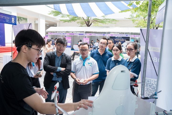 Ngày hội 'Stem X-Station': Cột mốc trưởng thành tài năng của học sinh Vinschool - 3