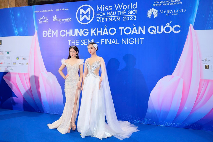 Hoa hậu nhí Bella Vũ nổi bật trên thảm đỏ chung khảo Miss World Vietnam 2023 - 3