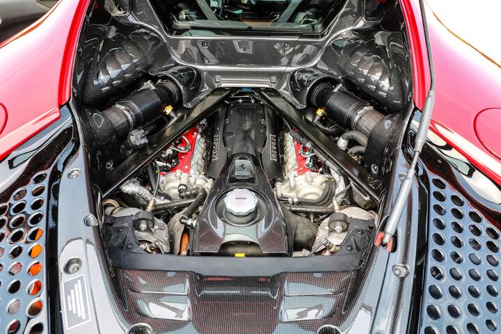 Ferrari ra mắt SF90 Stradale phiên bản giới hạn Le Mans - 4