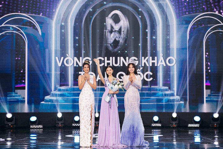 Thí sinh Miss World Vietnam 2023 nóng bỏng với bikini tại chung khảo - 8